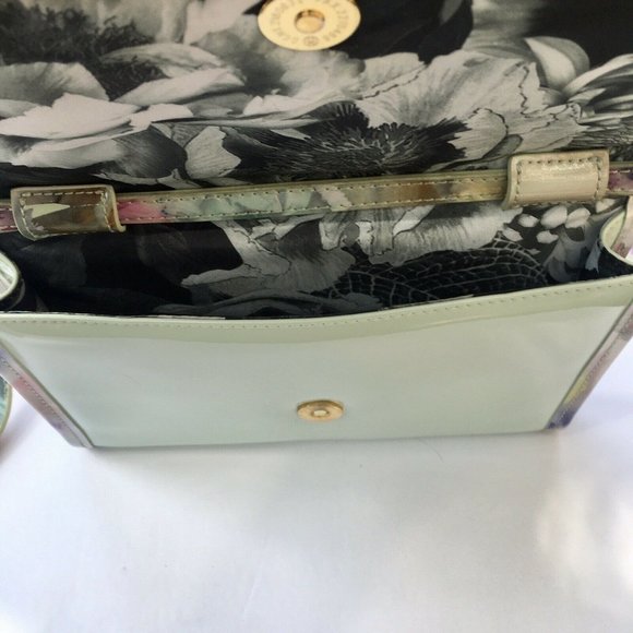 Ted Baker Remah Quilted Floral Crossbody Bag - Picture 7 of 7